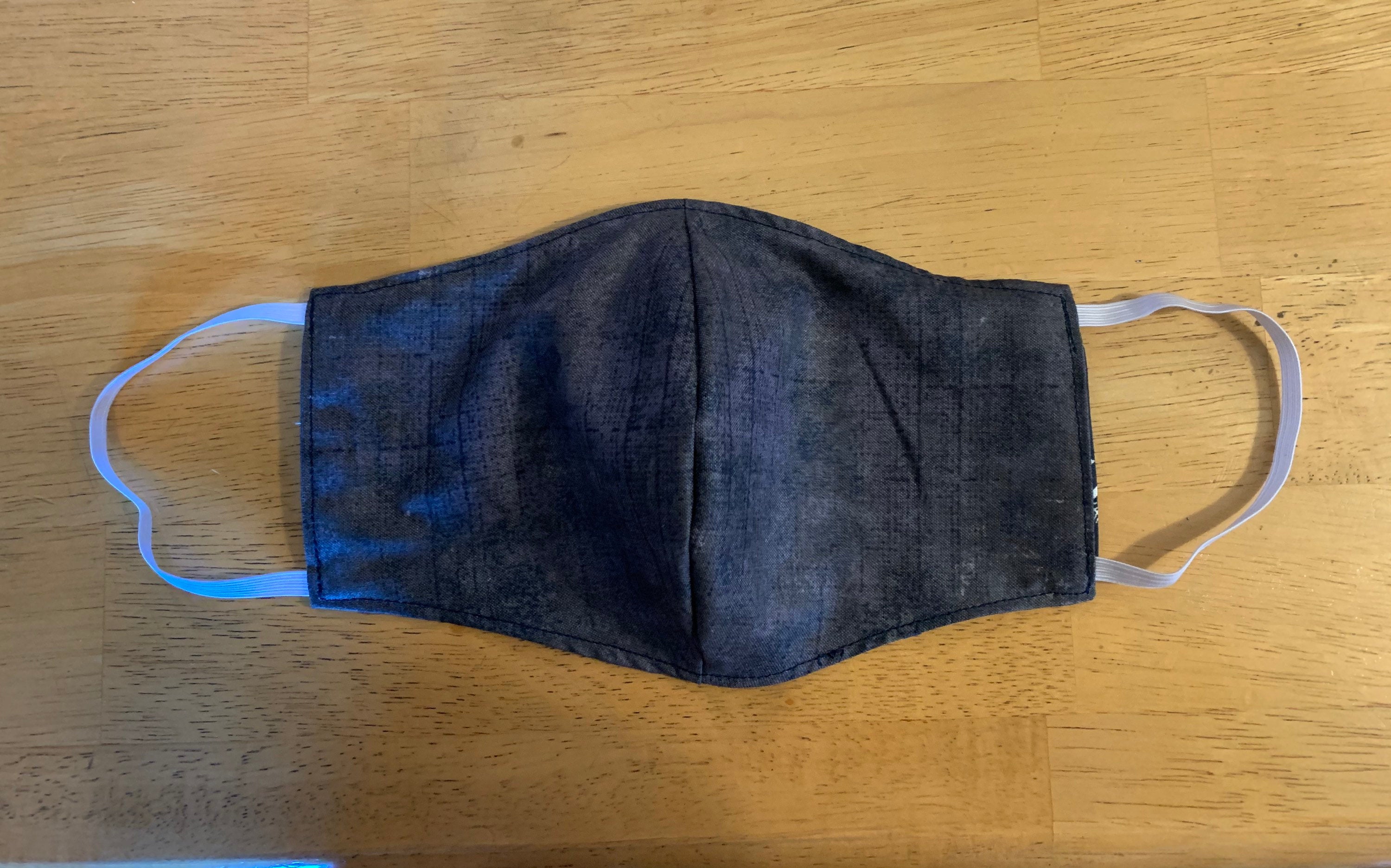New York Yankees Reversible and Washable Face Mask! NEW!