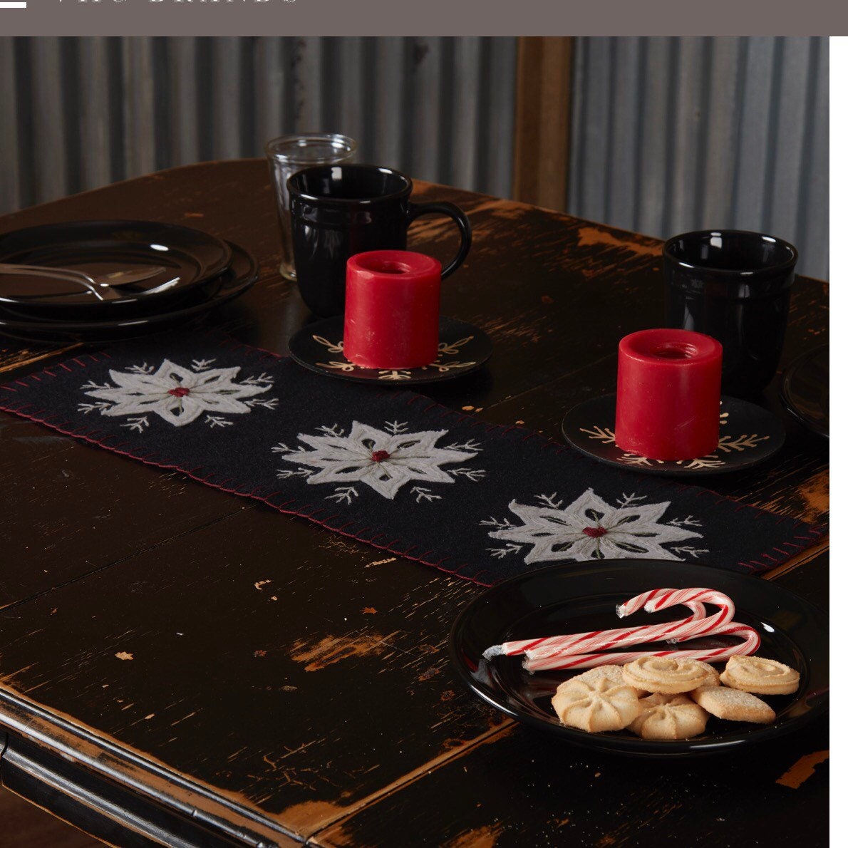 Christmas Snowflake Runner Felt Embroidery 8”x24 “NEW