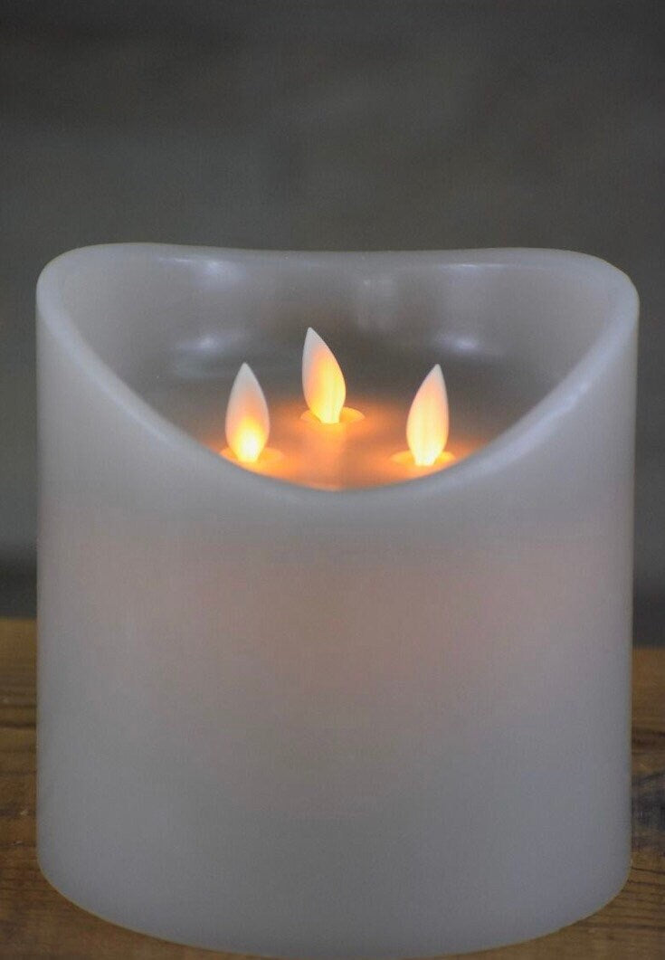 Gray Moving Flame 3 Wick LED Timer Candle 6x6in
