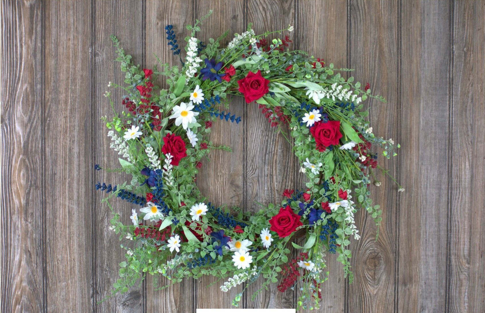 Royal Splendor Wreath 26” NEW