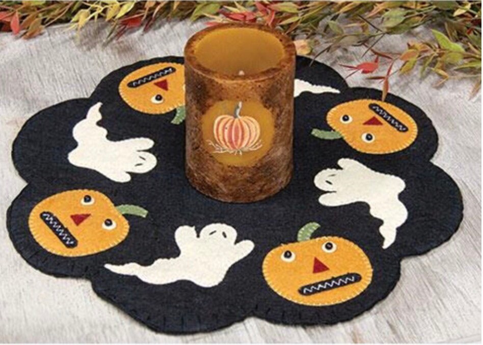 Ghost and Pumpkin Felt Mat! NEW