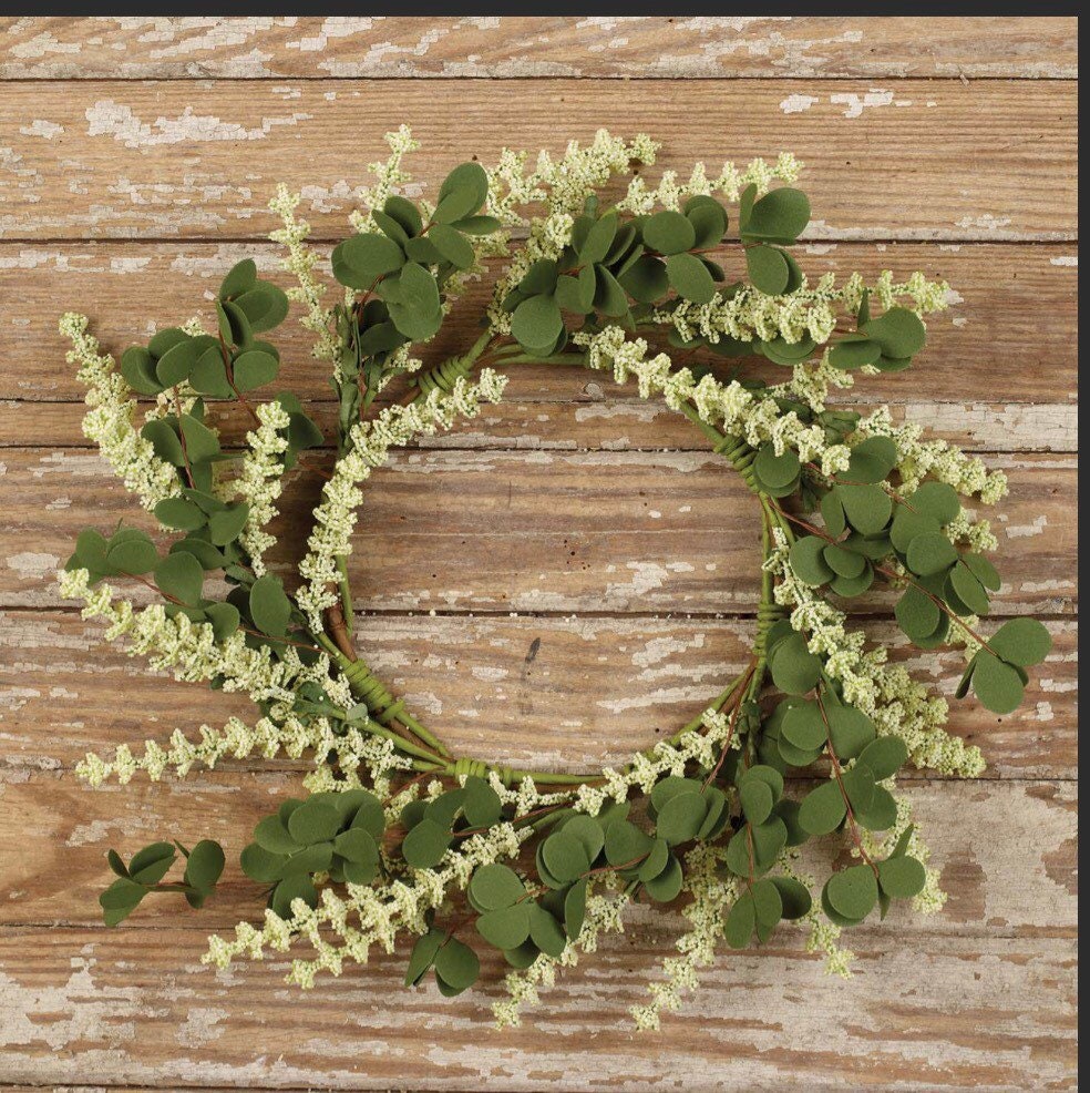 Cream Berry Leafy Candle Ring or Wreath! NEW