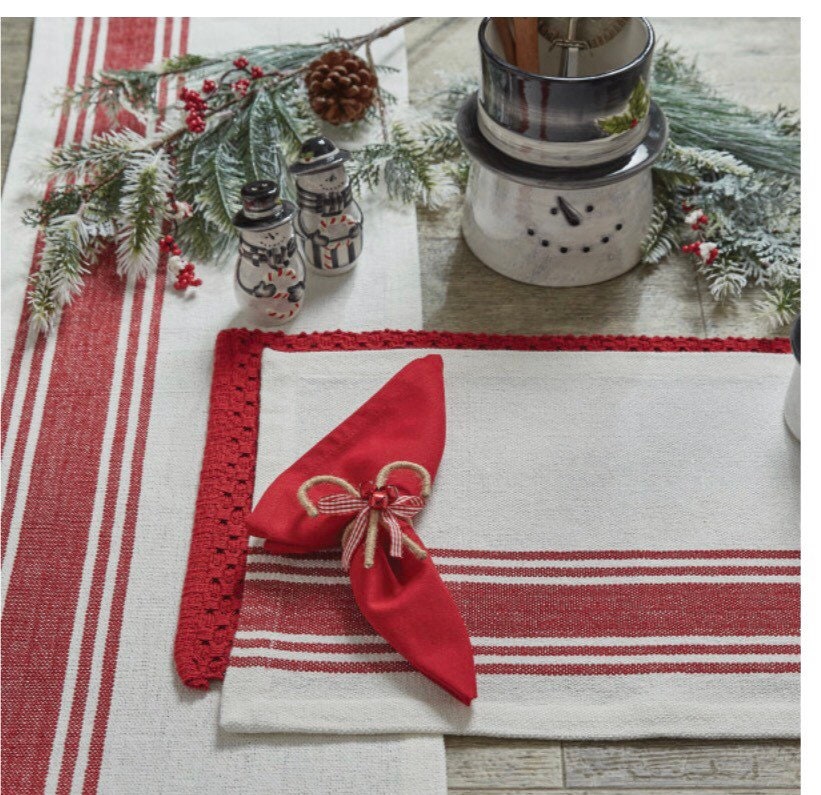 Ribbon Candy Table Runner -13” x 36” New