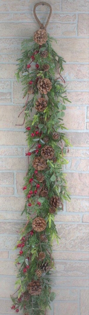 Holiday Eucalyptus 4’ Garland! NEW