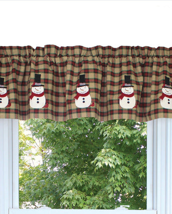 The Nutmeg Red Winterberry Fairfield Valance is Tea Dyed. The valance is 72 In x 15.5 In NEW